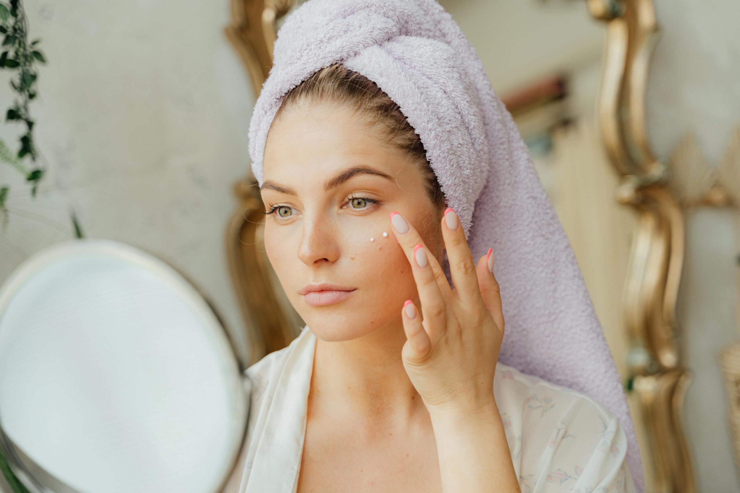 How Do You Introduce Retinol Into Your Routine Without Irritation?